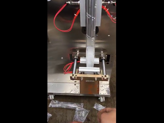 सॅथेर वॉटर भरणे पॅकिंग मशीन / बॅग भरणे आणि सीलिंग मशीन द्रव भरण्याचे यंत्र